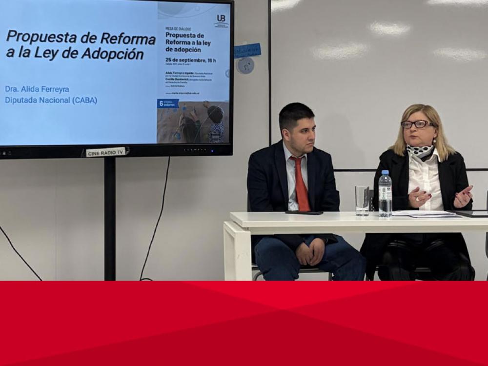 Se debatió en la UB la propuesta de reforma a la ley de adopción